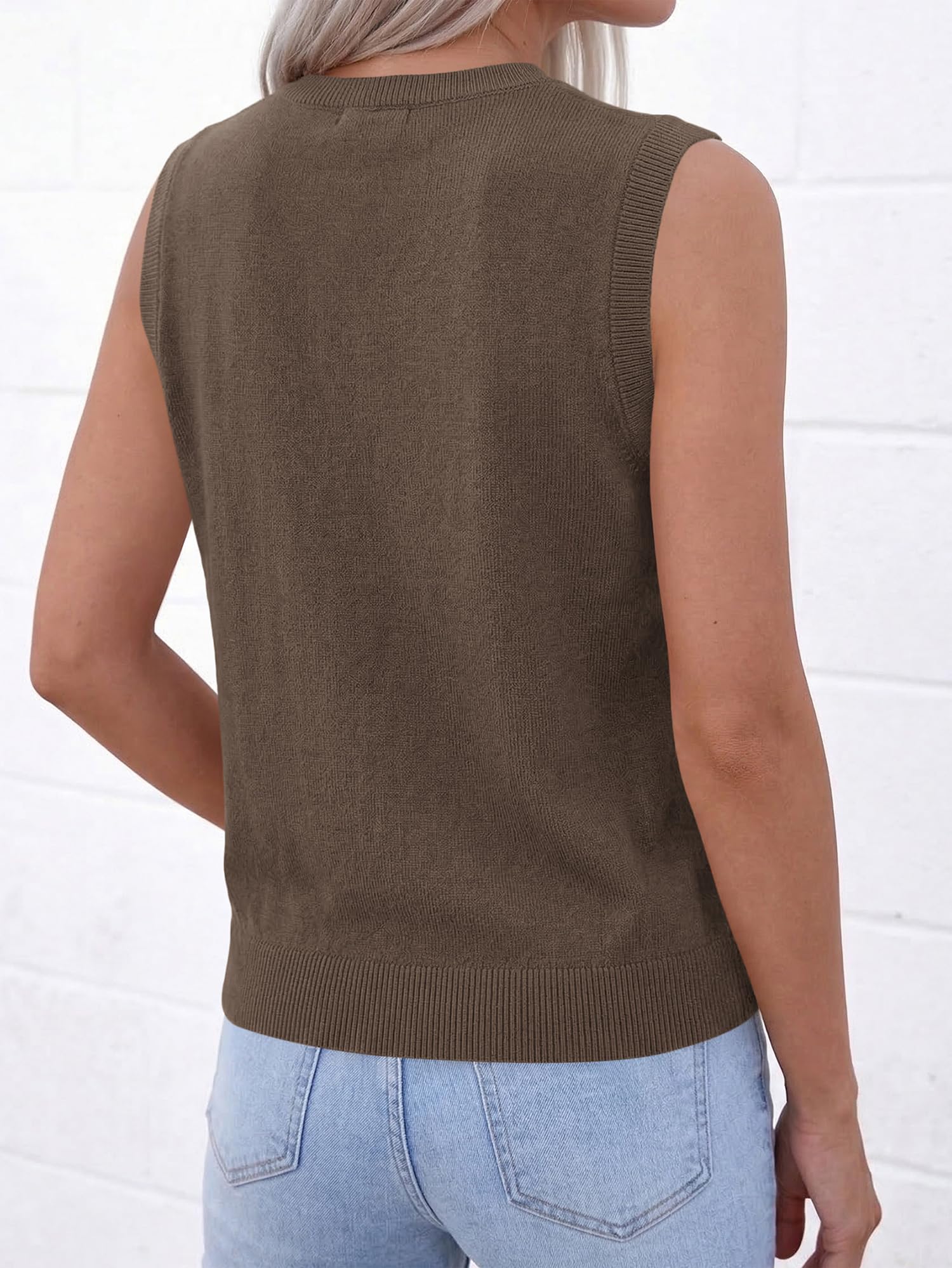 Crew Neck Button Down Sweater Vest, Loose Fit Sleeveless Knit Top for Spring Summer